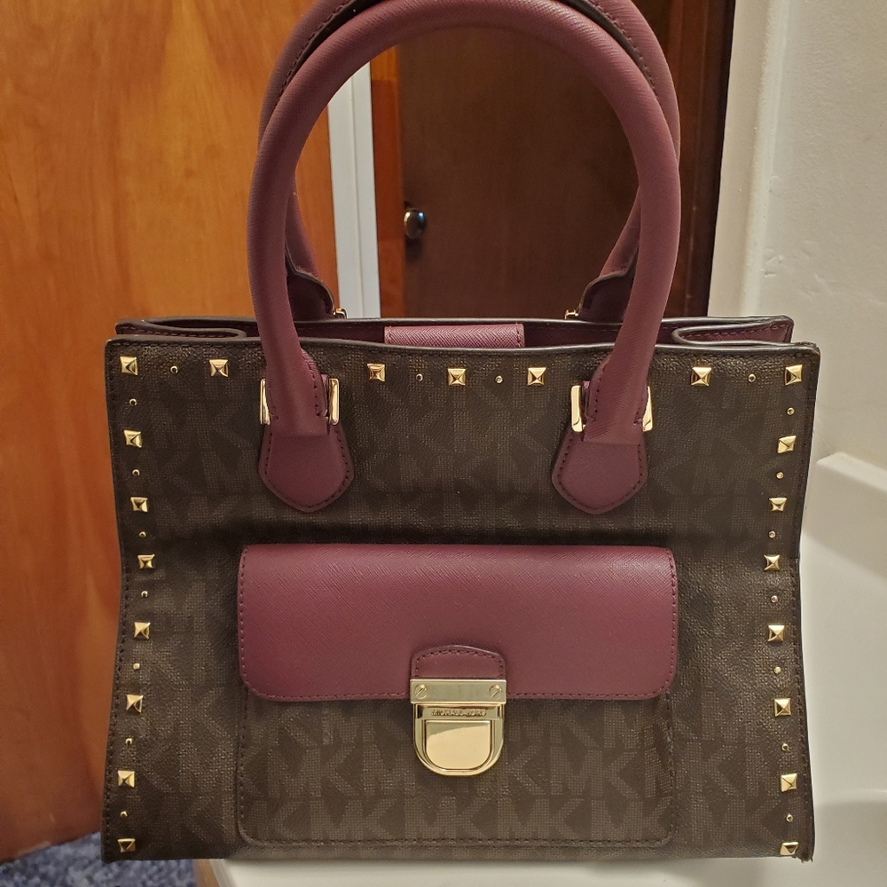 Michael kors purse BURGUNDY AND GOLD